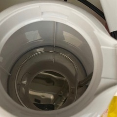 電気ポットの画像