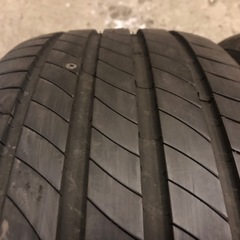 2023年製 ミシュラン 225/50R18 4本 バリ山 夏タイヤ中古 エスティマカローラクロスなどにの画像