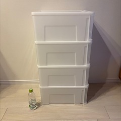 プラスチックケース4つの画像