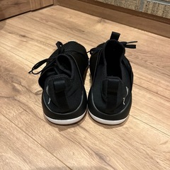③PUMAスニーカー☆23.5センチの画像