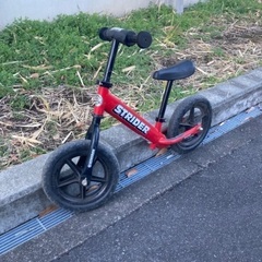 🛴💫 1番人気の赤！☆《 STRIDER ‼️ 》の画像