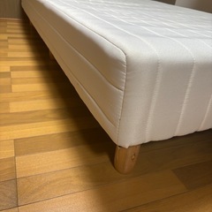 シングルベッドの画像