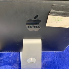 Apple iMac シルバー 大画面 ワイヤードキーボードの画像