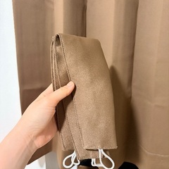 カーテンの画像