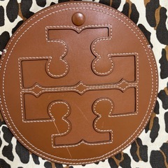 トリーバーチ　エラ　トートバッグ　ヒョウ柄　の画像