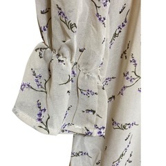 【訳あり】kyun 小花柄ロングワンピース 裏地付き ライトベージュ フリーの画像