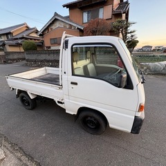 スバル サンバーの画像