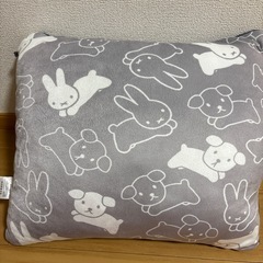 ミッフィー柄　クッション　2つセットの画像