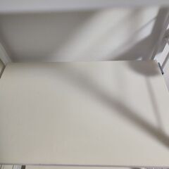 突っ張り棚の画像