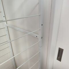 突っ張り棚の画像