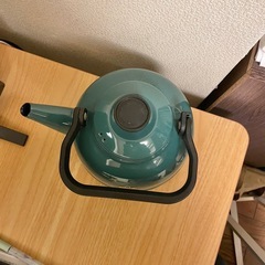 富士ホーロー やかんの画像