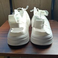 新品 26.5cm メンズ 靴 スニーカー ホワイト 厚底 シューズ 普段着 識別番号:【N633-S】の画像