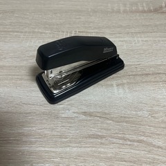 中綴じホッチキス
の画像
