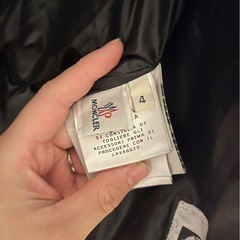 モンクレール ダウンコート  ほぼ未使用品 レディースの画像