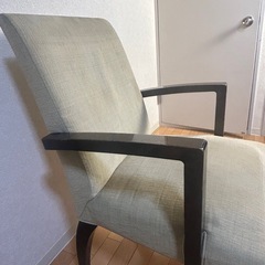 木材ソファの画像