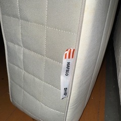 IKEA HAFSLO スプリングベッド　マットレスの画像