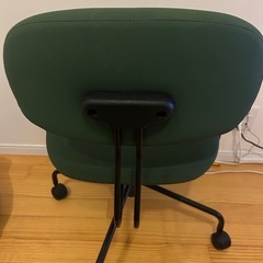 レトロデザイン　デスクチェアの画像