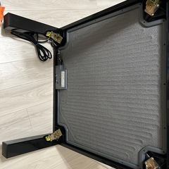 こたつとこたつ布団のセットの画像