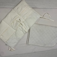 美品ベビーベッドの画像