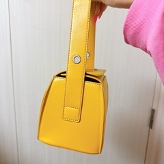 新品未使用 肩紐付き バッグの画像