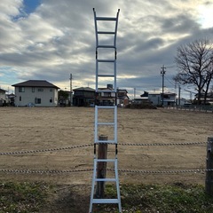 格安！早い者勝ち！まだまだ使えます！色々な形に変わる万能ラダーの画像