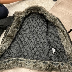 新品🇲🇱タグ付きダウンジャケットmサイズの画像