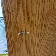 本棚（写真右、ブラウン）の画像