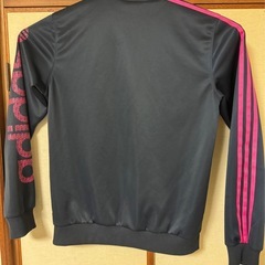 adidas ジャージ 上の画像
