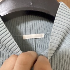 GUのベルト付きニットワンピースです☺️の画像