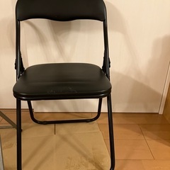 椅子二脚の画像