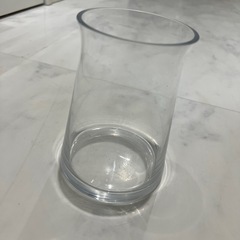 ガラス製フラワーベースの画像