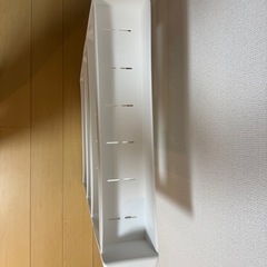 隙間収納　ラックの画像