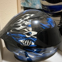 AIS ヘルメットの画像