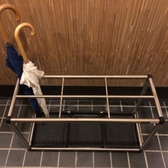 傘立て　同じ物２台有りの画像