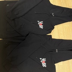 mobbハートパーカーの画像