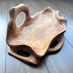 木製 手彫りトレイの画像