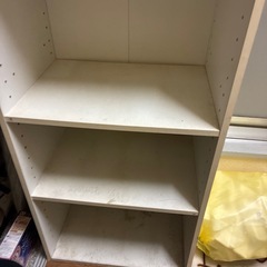 中古3段カラーボックス白の画像