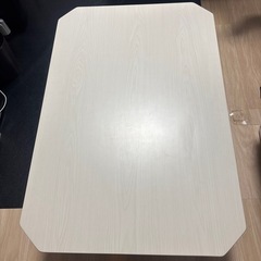 テーブルの画像