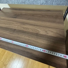 折りたたみデスクの画像