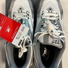 12/28引取希望【新品未使用】ニューバランススニーカーML725　25センチの画像