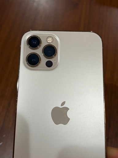 iPhone１２pro ゴールド