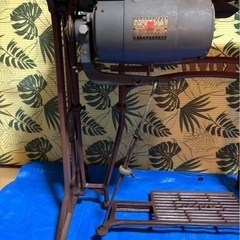 アンティーク レトロ SINGER 足踏みミシン ミシン台の画像