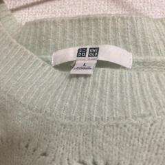 ユニクロ　ニットセーターの画像