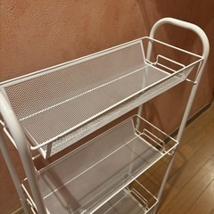 キャスター付きワゴン　3段　収納の画像