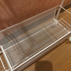 キャスター付きワゴン　3段　収納の画像