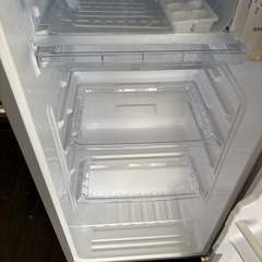 アクア ノンフロン直冷式冷蔵庫の画像