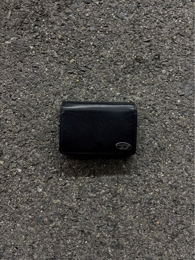 DIESEL ブラック 三つ折り財布