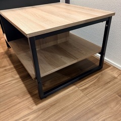 【ワンコイン】テーブルの画像