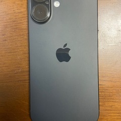 iPhone16 本体 ブラック 黒128GB ケース　ガラスフィルム付の画像