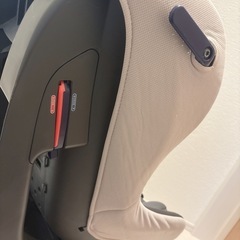 タカタ　チャイルドシート　EC R44/04　の画像